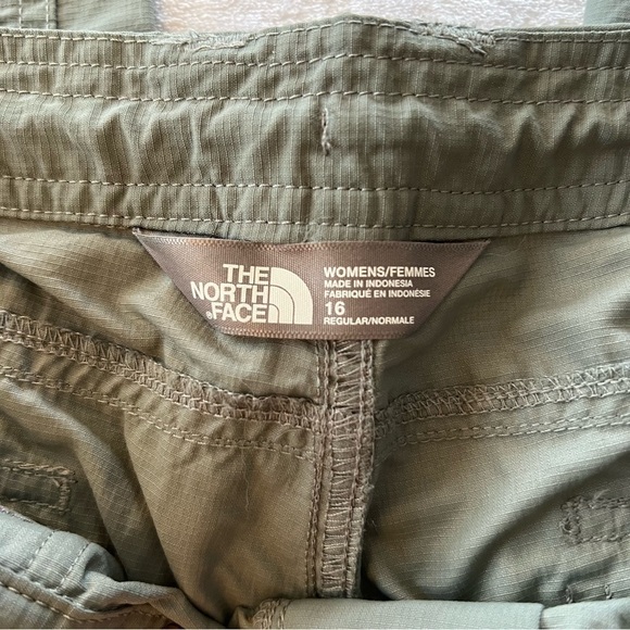 The North Face Women’s Pants - Picture 3 of 8